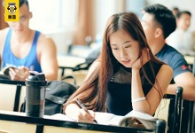 做健身教练需要什么条件？