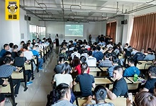 为什么健身教练培训机构成为进入健身行业的选择？