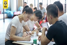 女生做私人健身教练有哪些优势?