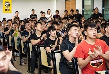 从事私人健身教练工作怎么样?