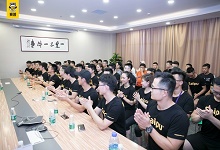 做健身教练工资多少?