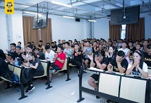 健身教练资格证去哪里考?