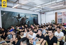 如何选择私人健身教练培训机构?