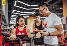 女生做健身教练可行嘛?