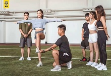 7个高效虐腿动作，虐出没有赘肉的纤细美腿!