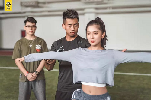如何能够成为一名优秀的私人健身教练
