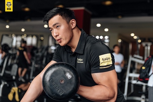 没文化可以学健身教练吗