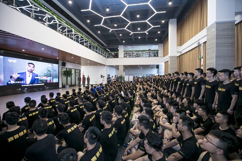 如何选择私人健身教练培训学校