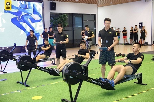 湖北健身教练培训多少钱