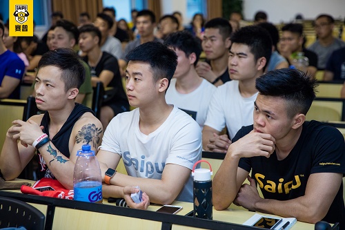 健身教练工资待遇怎么样
